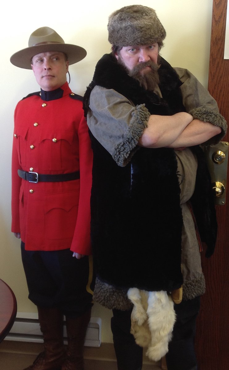 PegasusPerforms's tweet image. Happy Canada Day July 1! Fun interactive Characters Pegasus provided back when it was called Fort Calgary. Now &apos;The Confluence&apos;, the new name aims to acknowledge our complex past, be more inclusive of diverse histories, &amp;amp; acknowledge the land&apos;s significance to Indigenous peoples.