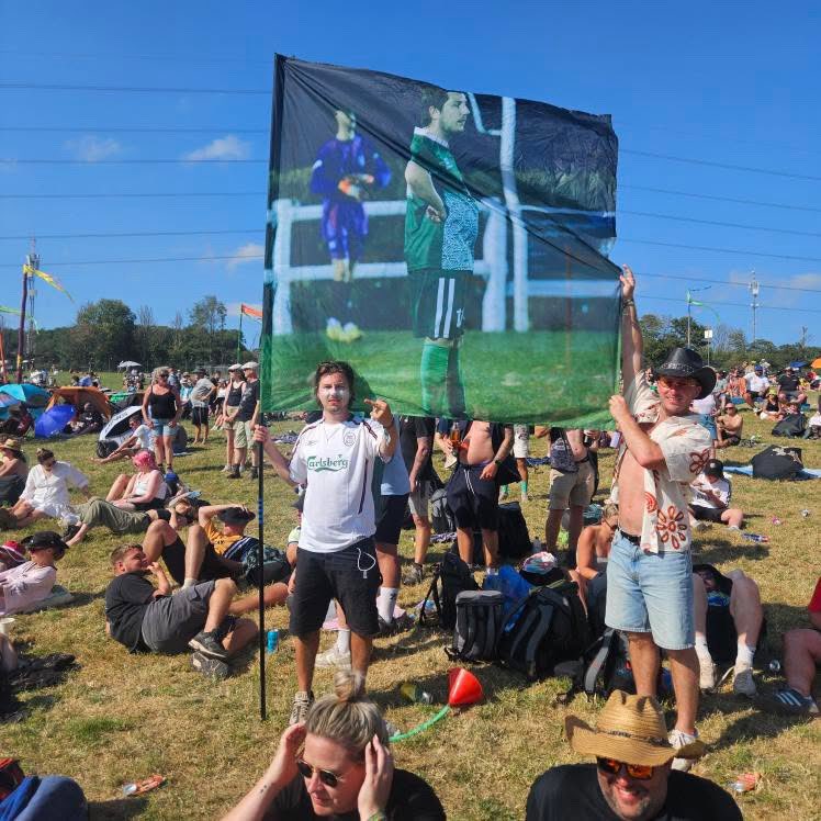 Shire x Glasto 

<a href="/FC_Rangers_/">FC Rangers</a> 

🔴☠️