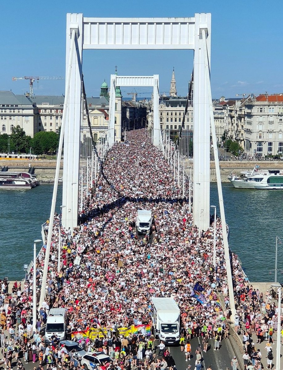 Congratulations to Budapest on a record-breaking Pride! 🏳️‍🌈

200,000 people turned out in defiance of the far-right government's attempt to ban the event, with threats of fines for attendees and imprisonment for organisers.

Freedom prevails when we fight for it.