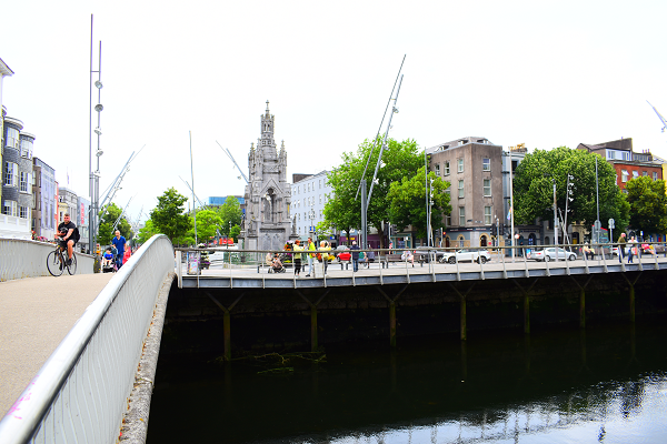 Big changes at the Grand Parade #Cork since 1961 #LoveCork #Purecork #CorkLike #timewarpcork