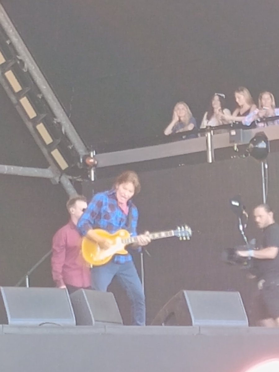 Today I saw a bit of Nick Parker and John Fogerty. Watching him play with his sons in the band and him regaining his tunes made it a really special gig. Loved it x