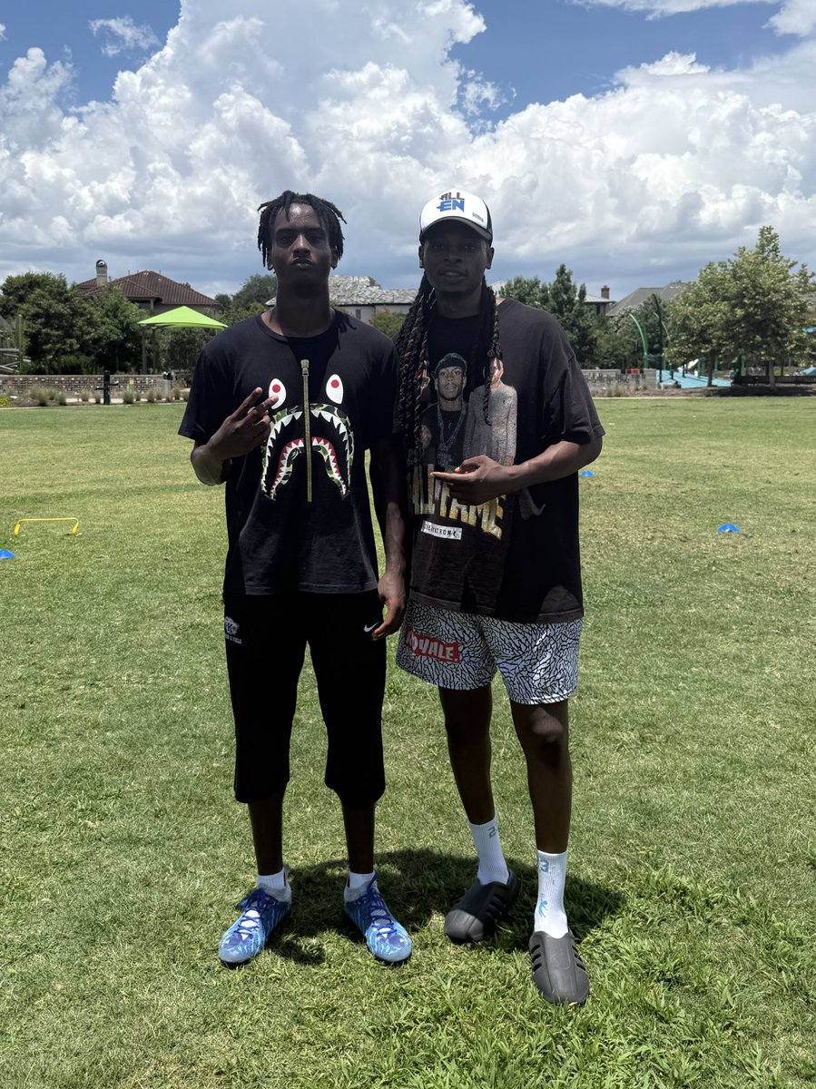 timothypotts1 (@timothypotts02) on Twitter photo Great session throwing with a few pros and collegiate athletes today. <a href="/justinallen_13/">Justin Allen</a> <a href="/CEKing_Football/">CE King Football</a> <a href="/corylaxen/">Coach Lax</a> Great session throwing with a few pros and collegiate athletes today. <a href="/justinallen_13/">Justin Allen</a> <a href="/CEKing_Football/">CE King Football</a> <a href="/corylaxen/">Coach Lax</a>