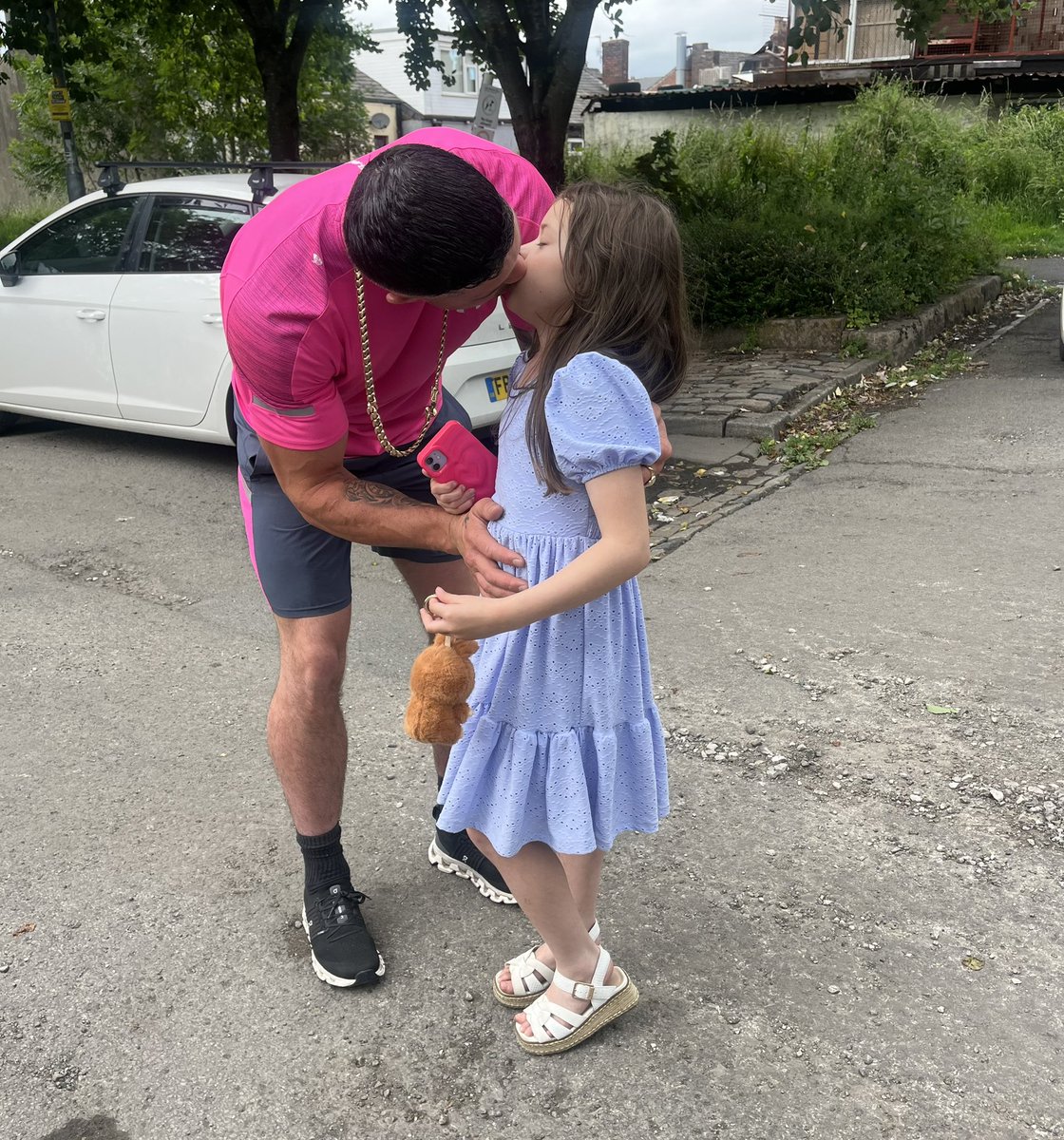 It’s not very often I get kisses off my princess she thinks she’s to cool for daddy kisses 😆♥️