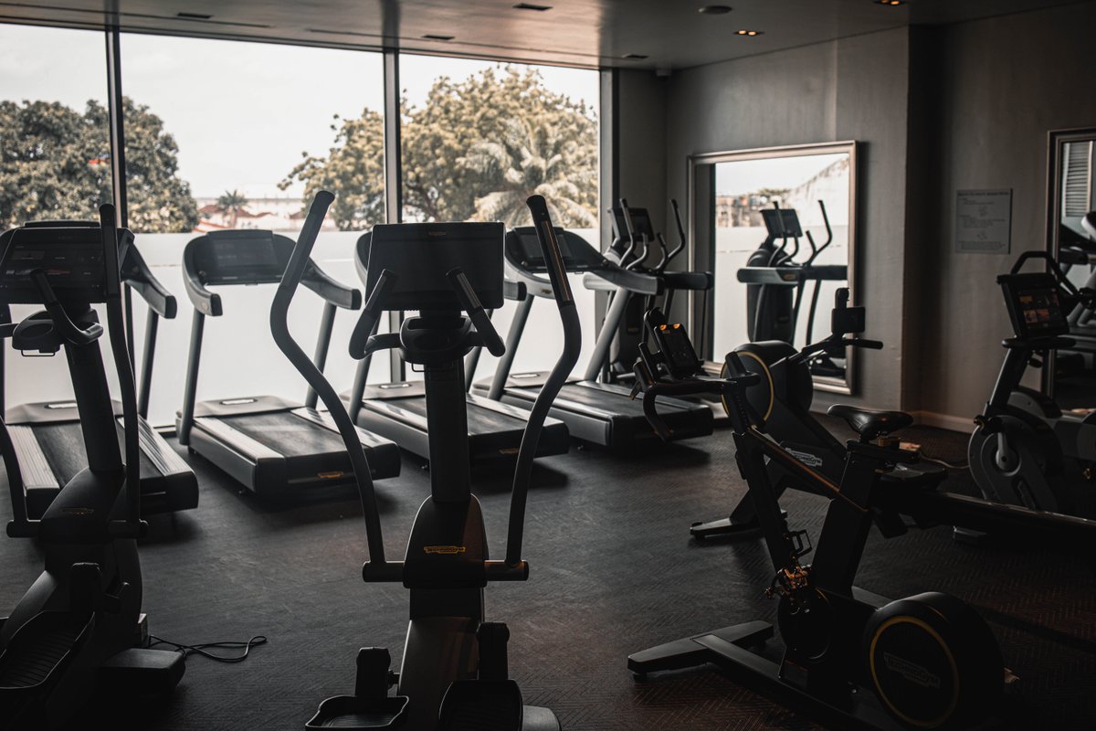 MarriottIkeja's tweet photo. Achieve Your Fitness Goals Anytime!
Our gym is open 24/7 for all in-house guests, providing you with the flexibility to maintain your fitness routine at your convenience.
#LMHI #lagosmarriotthotel #marriottikeja #marriottintlmea #marriottbonvoy #gym #fitfam #workout #isadespa https://t.co/3bwR3l5YfK