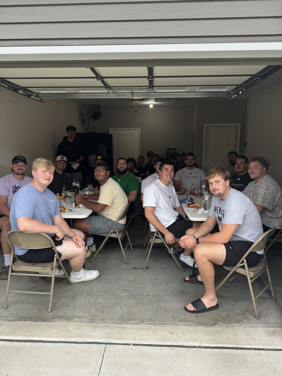 Trevor Olson tweet media