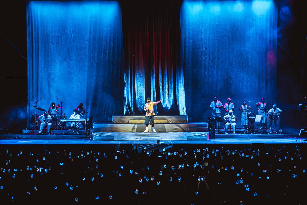 MakaPna's tweet photo. Córdoba es puro fuego!!!
Si es que os tengo que querer!!!
#AuraTour https://t.co/PmlecCS3pT
