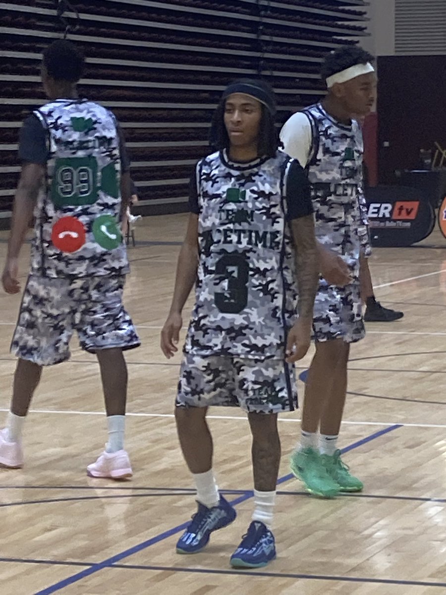 BIG SH🏀TS tweet media