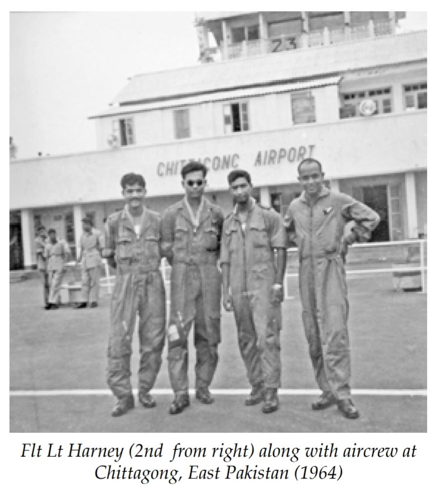 DGPR_PAF's tweet image. *Today in History - 29 June 1937*
On this day, we commemorate the birth of Squadron Leader William Desmond Harney, SJ, a legendary figure in the history of Pakistan Air Force. Commissioned in 1960 as an Operational Navigator, he served with distinction in No. 31 Wing, flying…