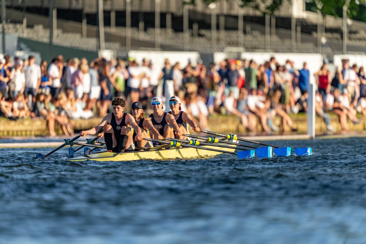 Leedsrowing's tweet image. What a day yesterday!
Qualified our first ever junior crew into @HenleyRegatta 
We qualified in the Fawley and will be racing Shiplake College on Tuesday.

A massive well done to our first ever PE and Diamond Jubilee crews who missed out, a fantastic attempt by both crews!