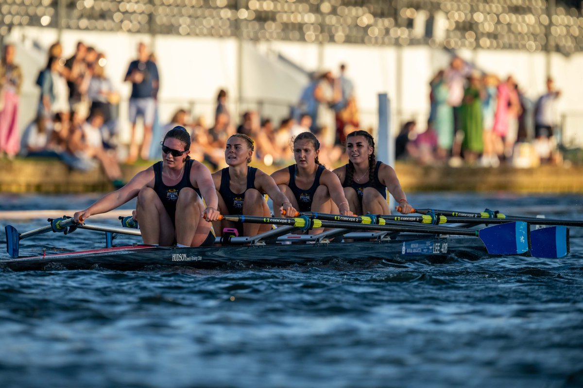 Leedsrowing's tweet image. What a day yesterday!
Qualified our first ever junior crew into @HenleyRegatta 
We qualified in the Fawley and will be racing Shiplake College on Tuesday.

A massive well done to our first ever PE and Diamond Jubilee crews who missed out, a fantastic attempt by both crews!