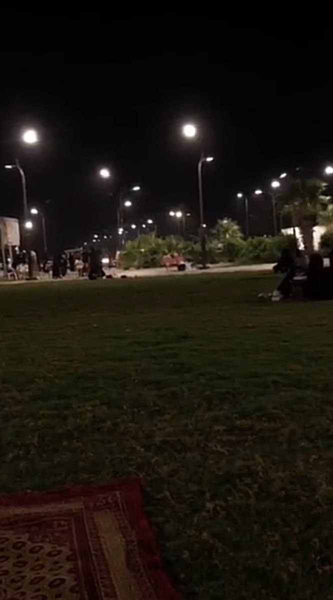 السعادة الحقيقية هي قدرتك على التحكم بمزاجك والإستمتاع بأبسط الأشياء من حولك ..🤍✨