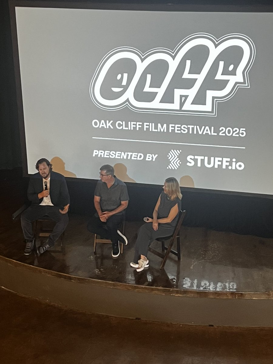 Nacho_Runner_'s tweet image. The Stuff.io team of @Touring_Tiki and @jasonmanske are working hard today at the @filmoakcliff. Educating and onboarding the masses. stuff.io/video/howthewo…