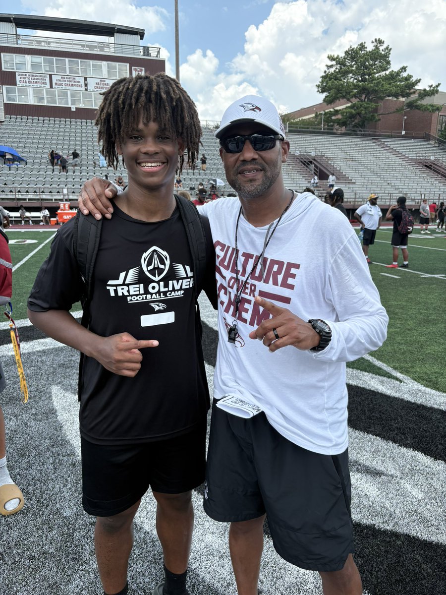 Austin_Hern9's tweet image. Had a great time competing at the NCCU camp. Big thanks to @warriordad4 for inviting me out and helping me take my game to the next level. @wco70mack