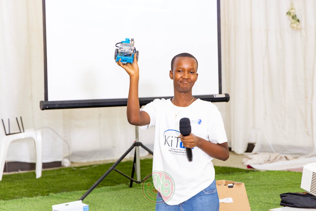 RTNBurundi's tweet image. Clôture ce samedi, 28 juin 2025 du festival #JuneTech qui se déroulait en @MairieBuja  du 24 au 28 du mois en cours. Il est organisé par @KithubNews et était cette année à sa 5e édition. Les cérémonies de clôture ont été rehaussées par la présence de l&apos;Assistant de la Ministre…