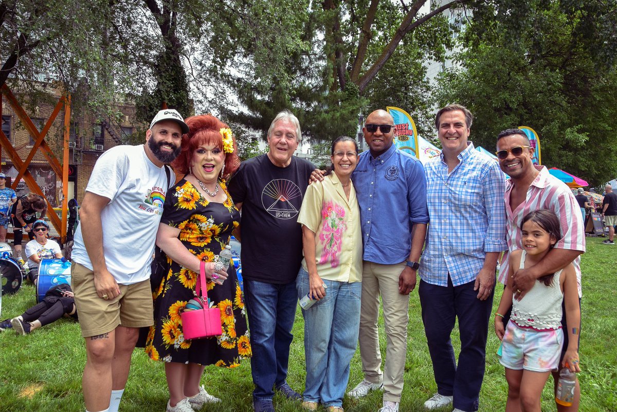 SenGianaris's tweet image. Celebrating Pride with friends and family at @SocratesPark! Thanks to Brian and everyone at Fresco's Grand Cantina for bringing the community together year after year