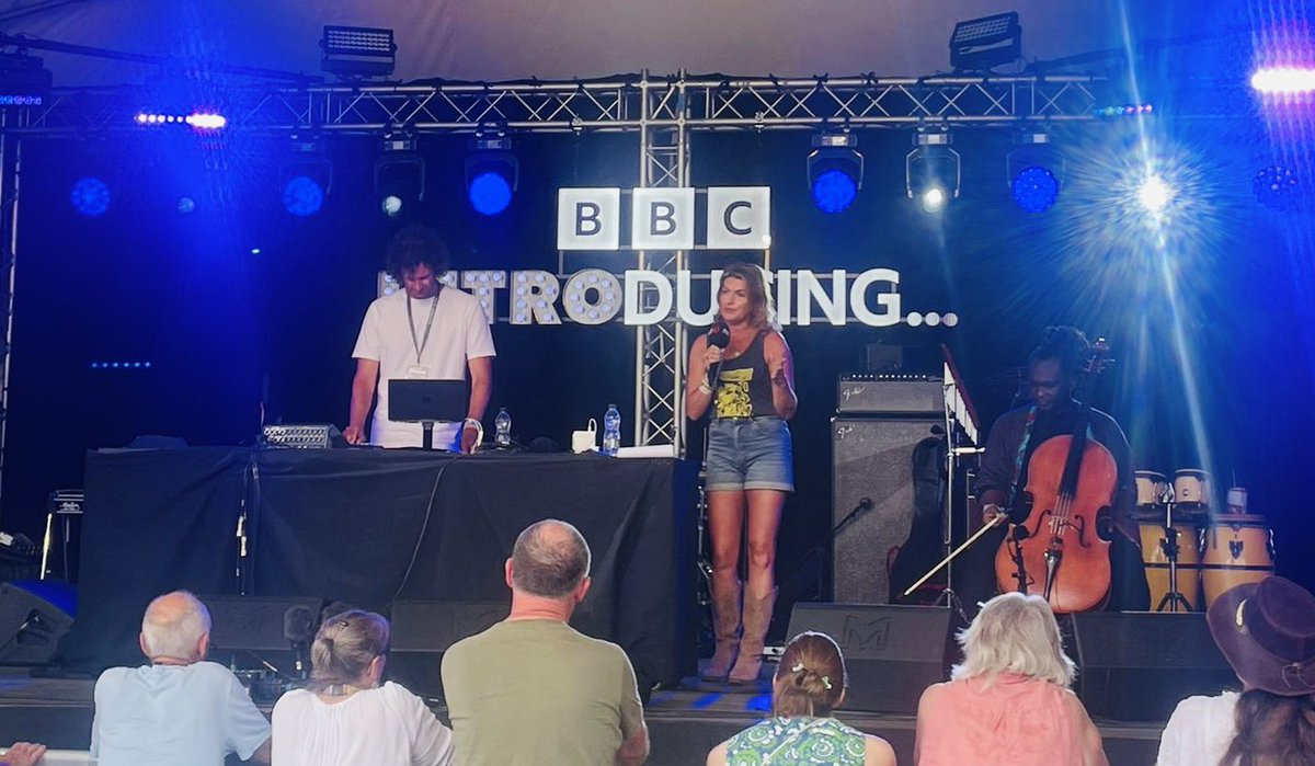 Sam Jackson (@classicjacko) on Twitter photo Brilliant to have <a href="/BBCRadio3/">BBC Radio 3</a> represented <a href="/glastonbury/">Glastonbury Festival</a> this year, with <a href="/MannGeorgia/">Georgia Mann</a> welcoming <a href="/Abel_Cellist/">Abel Selaocoe</a> to the <a href="/bbcintroducing/">BBC Music Introducing</a> stage for a very special classical set. Brilliant to have <a href="/BBCRadio3/">BBC Radio 3</a> represented <a href="/glastonbury/">Glastonbury Festival</a> this year, with <a href="/MannGeorgia/">Georgia Mann</a> welcoming <a href="/Abel_Cellist/">Abel Selaocoe</a> to the <a href="/bbcintroducing/">BBC Music Introducing</a> stage for a very special classical set.