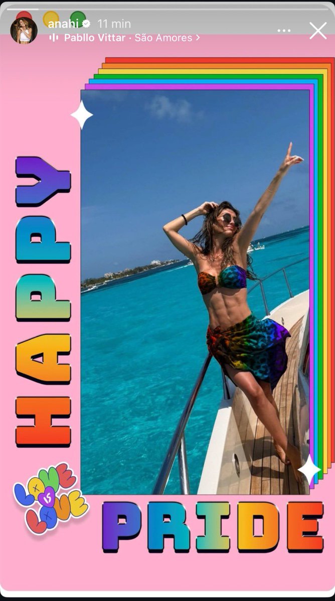 Anahi via stories ♥️