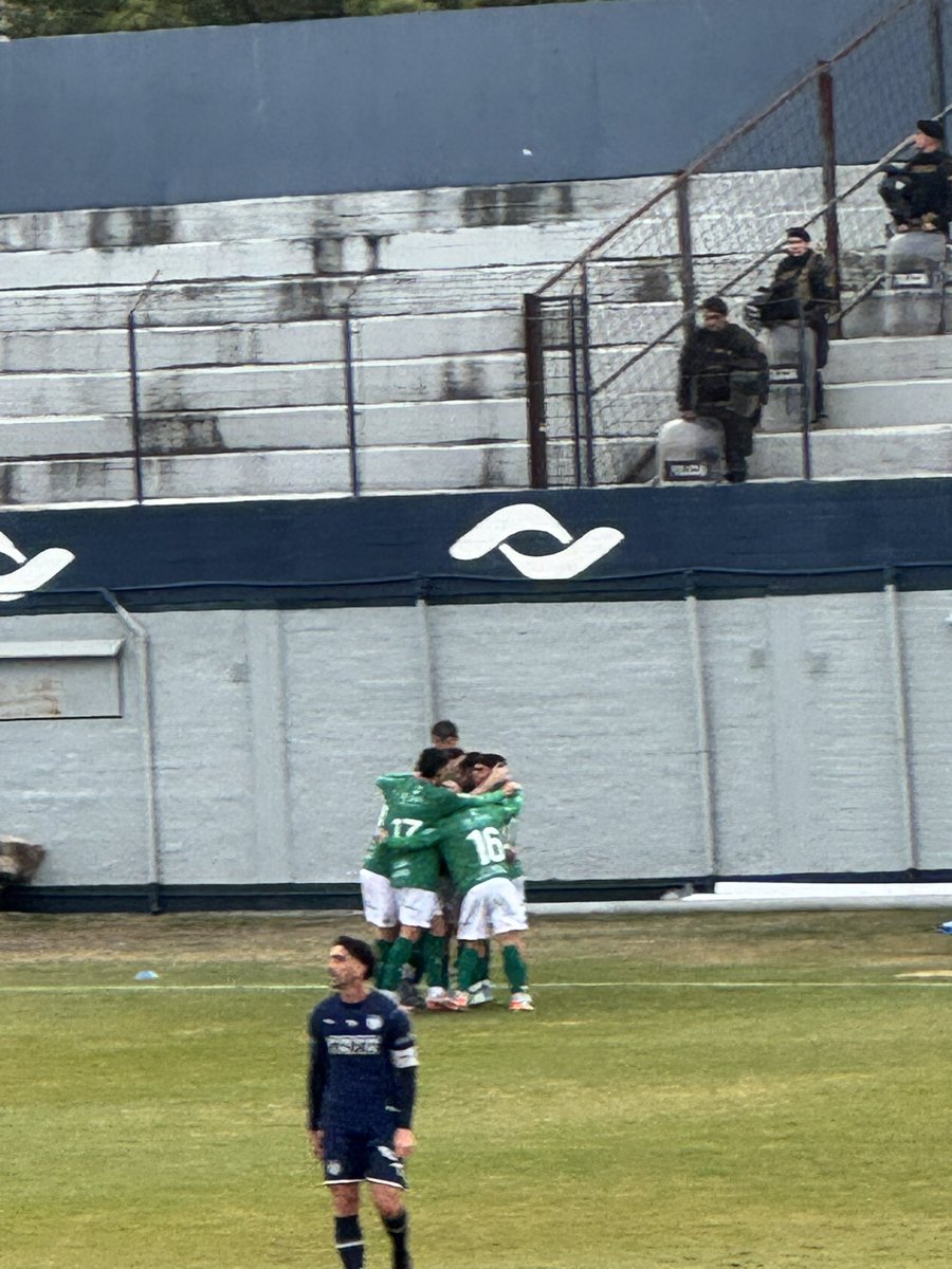 GOOOOOOOOOOOLLLL DEE #FERRO BENEEGAAASSSS