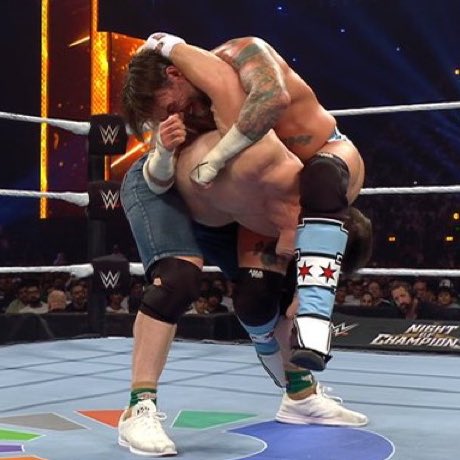 punksaj's tweet photo. ajpunk doing the black widow at NOC >>> https://t.co/VCB1nTQgJQ