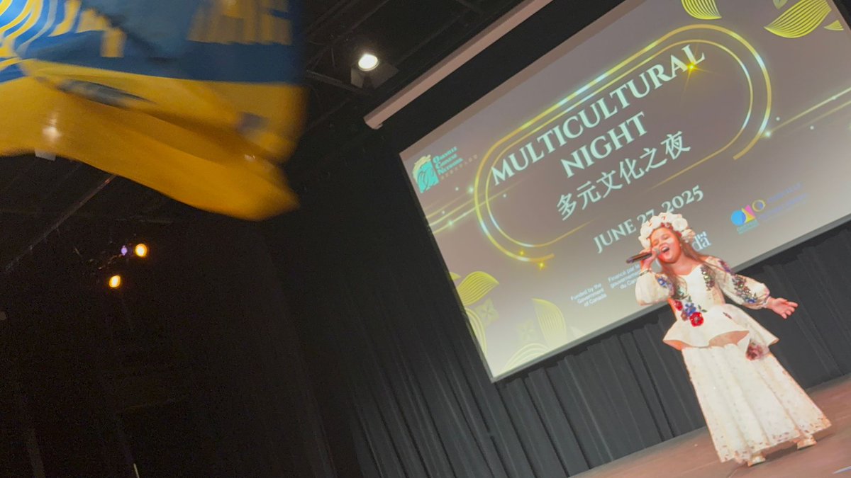 Great to join people from all across #Oakville last night to celebrate #MulticulturalDay right here in our community. 

From amazing performers through to well deserved awards, it was fantastic to be there and I am excited to come again next year!

#OakvilleWest