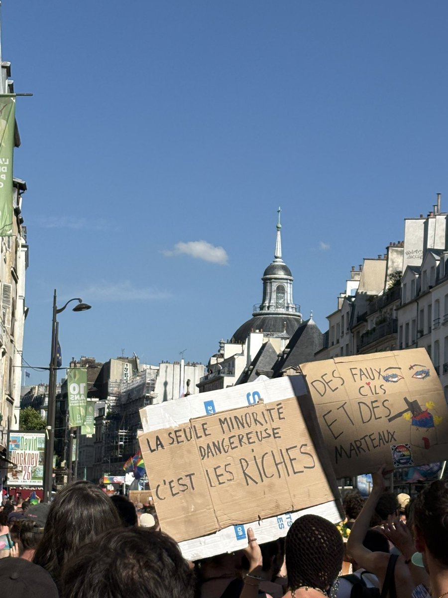 val ☄️ tweet media