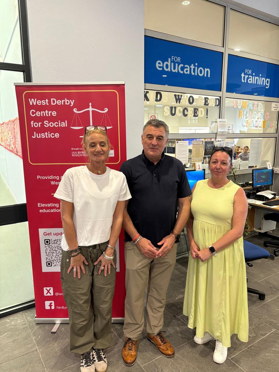 It’s always a pleasure to meet up with the wonderful team <a href="/AVCT/">Alt Valley Community Trust</a> 
Lots of exciting plans for @dovecotmac, including enhancing the services in our West Derby Centre for Social Justice around the needs of the community &amp; the amazing creative workshops nurturing working class