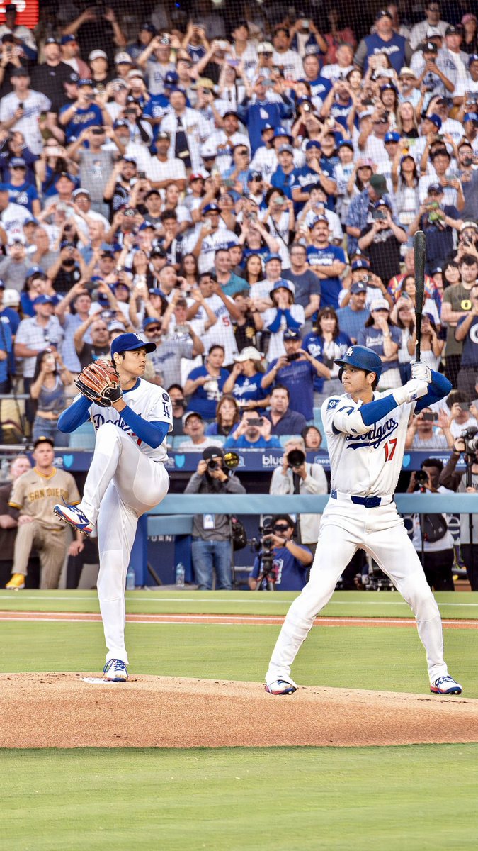 Shohei Ohtani’s first road start as a Dodger today against the Royals! 🛫⚾️
Time to watch a future Cy Young and MVP do his thing, pitching and batting all in one. 🍿📸
How do you think he’ll do today?