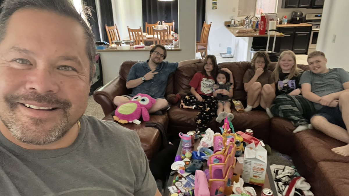 Quansource's tweet image. All 6 Quan Kids- My favorite people alive. ❤️