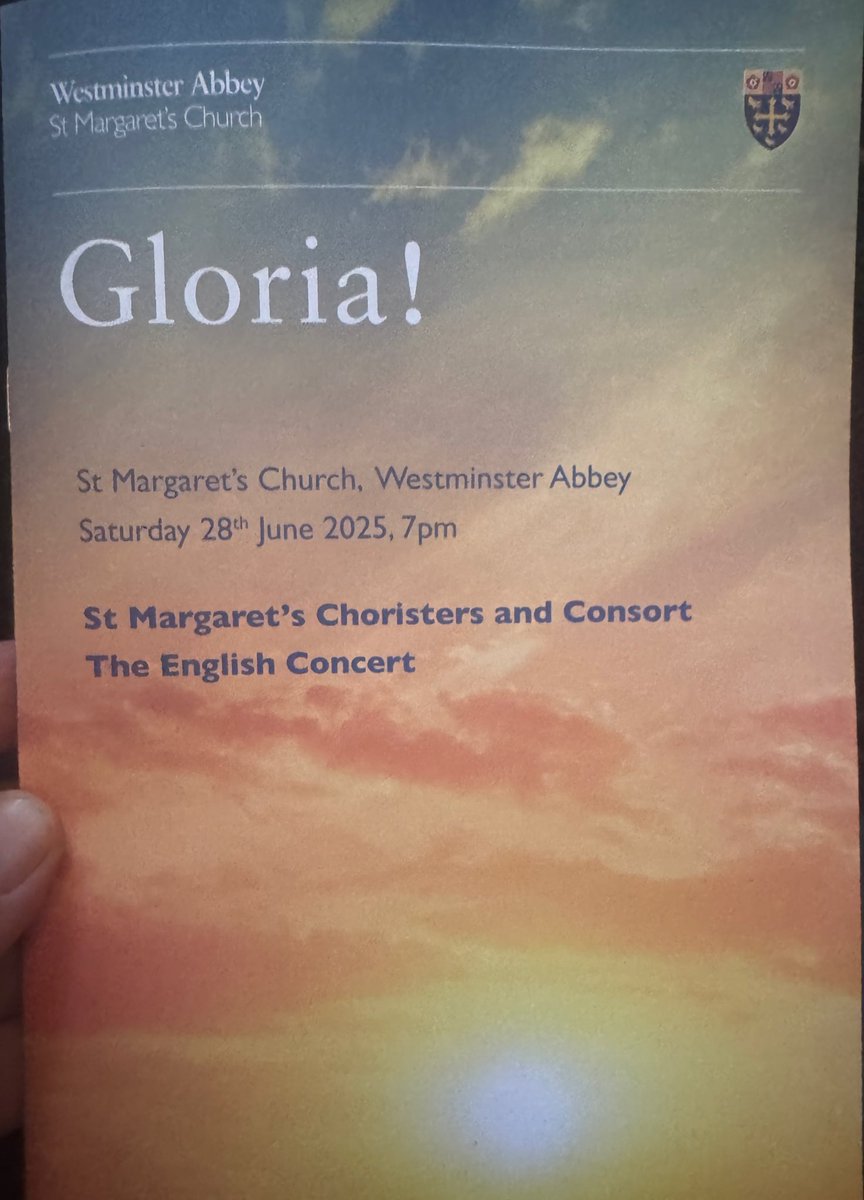 splcoleman's tweet image. Very proud of our eldest daughter Esme and all of the St Margaret’s Choristers and Consort at @wabbey as they made their concert debut singing with @EnglishConcert under the direction of Greg Morris. A first class performance of Purcell, Bach and Vivaldi!