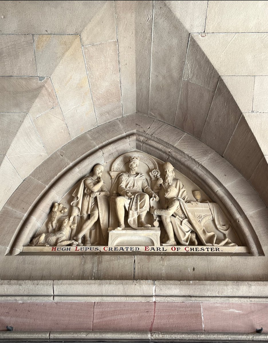 ChesterTours's tweet image. The #Chester Tour, every day at 10.30 and 2pm from outside the Town Hall, will walk you thro 2000 years of history and answer questions such as Why was the 1st Earl of Chester called The Fat or The Wolf? Tickets: chestertours.org or pay cash. And Earl of Chester now is?