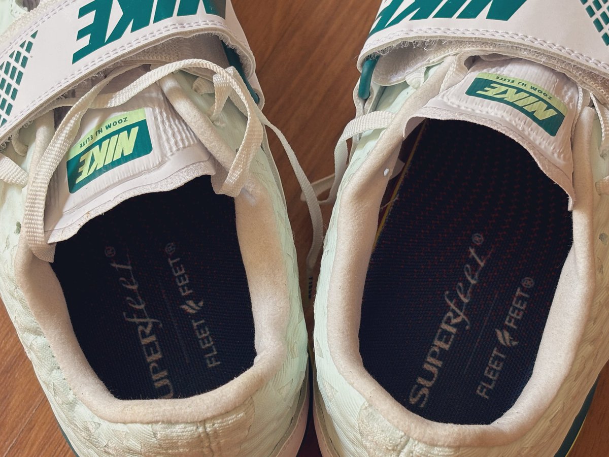 Teaching my son important life lessons. When you have a foot issue, <a href="/Superfeet/">Superfeet Insoles</a> is the answer. 

Despite a heel injury yesterday, he’s  ready for <a href="/TheRealAAU/">AAU Sports</a> regionals tomorrow. 

Thanks <a href="/FleetFeetSports/">Fleet Feet</a>