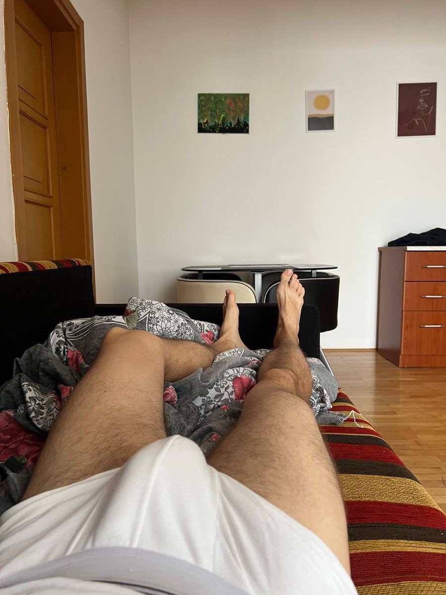 dk_alekseevich's tweet photo. Jutrić 🌝
Kafica ☕️
Cigarica 🚬
Blokadica ❤️‍🔥 https://t.co/On1KZApZkh