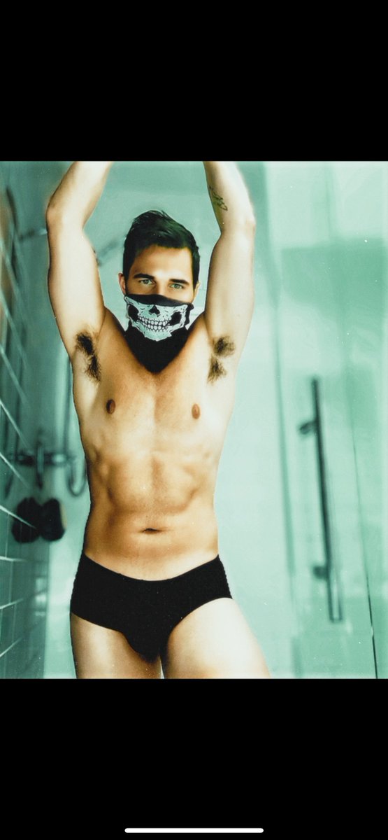 theghostinheat's tweet photo. Wanna save water? Shower with a ghost...
#MaskedMen #Skullmask #booktok #bisexual #Meninmasks #DarkRomance https://t.co/9gWAUkLMyj