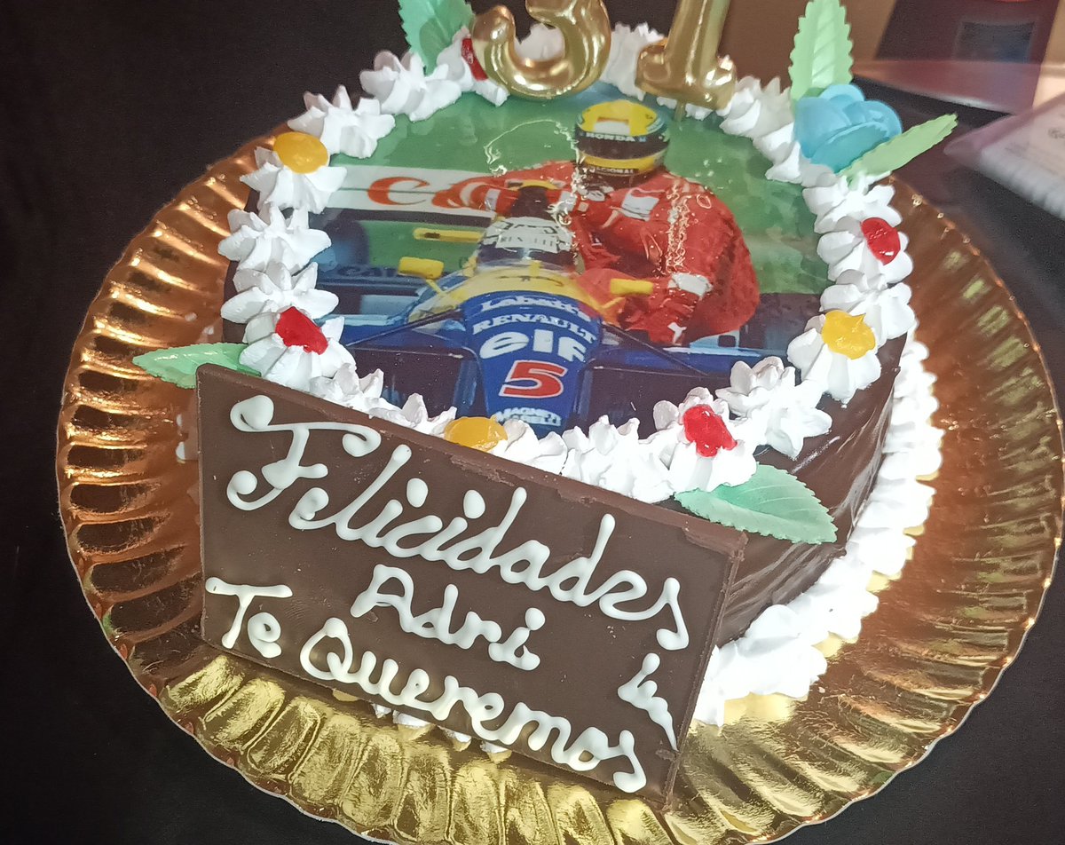 Adri Fernández tweet media