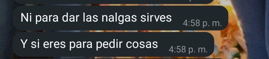 Seeeeeeeeli's tweet photo. "ni para dar las nalgas sirves" 
Mi ex se enojo porque le pedi salir a lugares que no sea la plaza https://t.co/cXGMT7hRPF