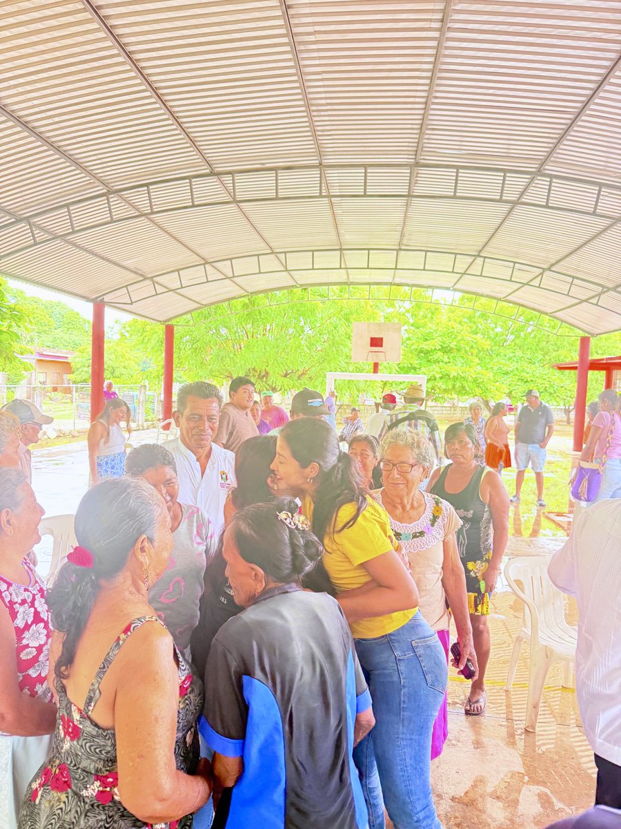 Azucena Arreola (@azucena_arreola) on Twitter photo Hoy en la colonia Azteca, #Arriaga, realizamos una asamblea informativa con vecinas y vecinos.
Platicamos sobre las acciones de #MORENA y los ejes del #PlanMéxico, impulsado por la Dra. <a href="/Claudiashein/">Claudia Sheinbaum Pardo</a>, para lograr bienestar, justicia social y prosperidad compartida. 🌱🇲🇽 Hoy en la colonia Azteca, #Arriaga, realizamos una asamblea informativa con vecinas y vecinos.
Platicamos sobre las acciones de #MORENA y los ejes del #PlanMéxico, impulsado por la Dra. <a href="/Claudiashein/">Claudia Sheinbaum Pardo</a>, para lograr bienestar, justicia social y prosperidad compartida. 🌱🇲🇽
