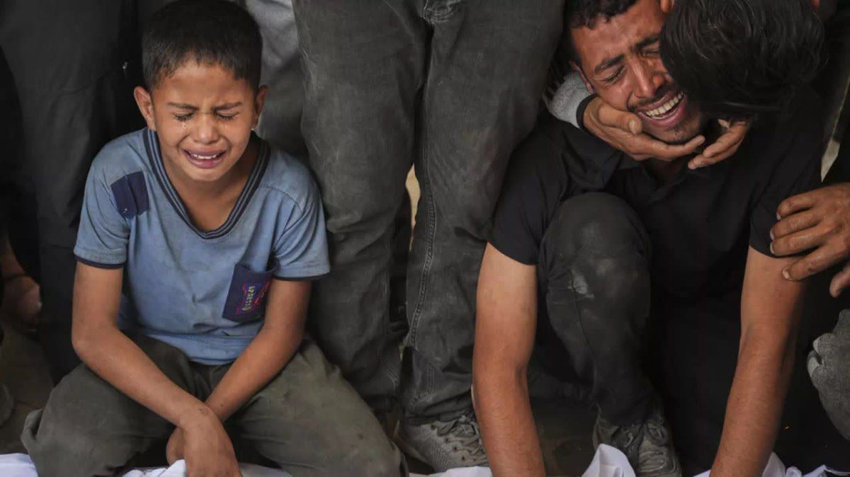 hijabzahraAli's tweet photo. Israel's job is genocide, whether in Gaza or Iran.
#StopGazaGenocide
#Gaza
#DownwithIsreal https://t.co/eE98hivmPL