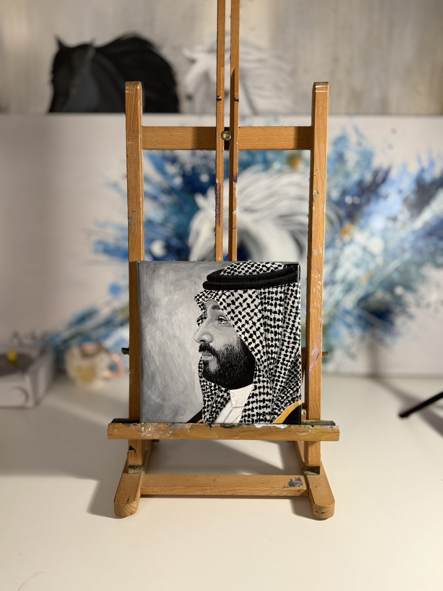 هذا زعيم الشرق الأوسط بأختصار... 🫡

اكريليك ٢٠/٢٠ 
#الأمير_محمد_بن_سلمان