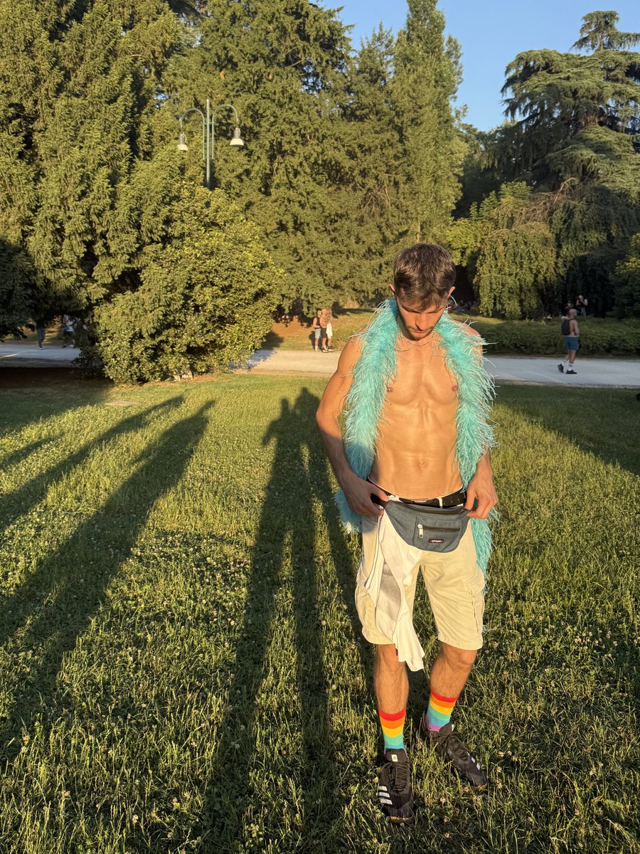 PROUD AND LOUD🏳️‍🌈💪🏻🏳️‍⚧️