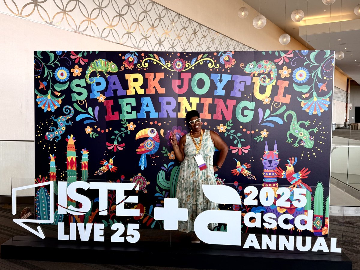 It’s that time of year where I get to work with the most amazing minds in education. I’m so lucky to work with an amazing group of educators to put together an international conference. This year ISTE and ASCD are co-located it’s going to be amazing! #istelive #ascdannual