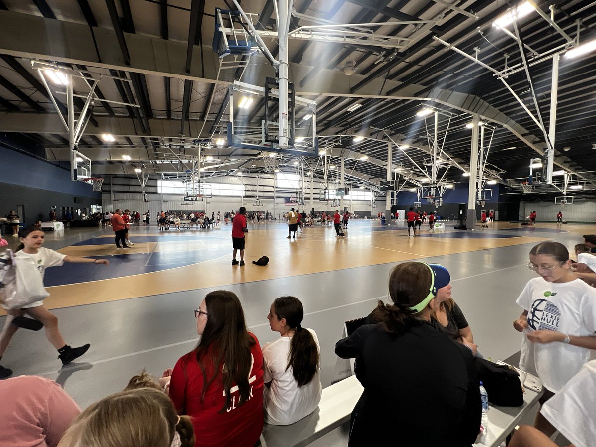 RustyReactionz's tweet image. First of many basketball camps to come. She’s had a blast! @ProCamps @SimpleTruth4U @lexiehulll