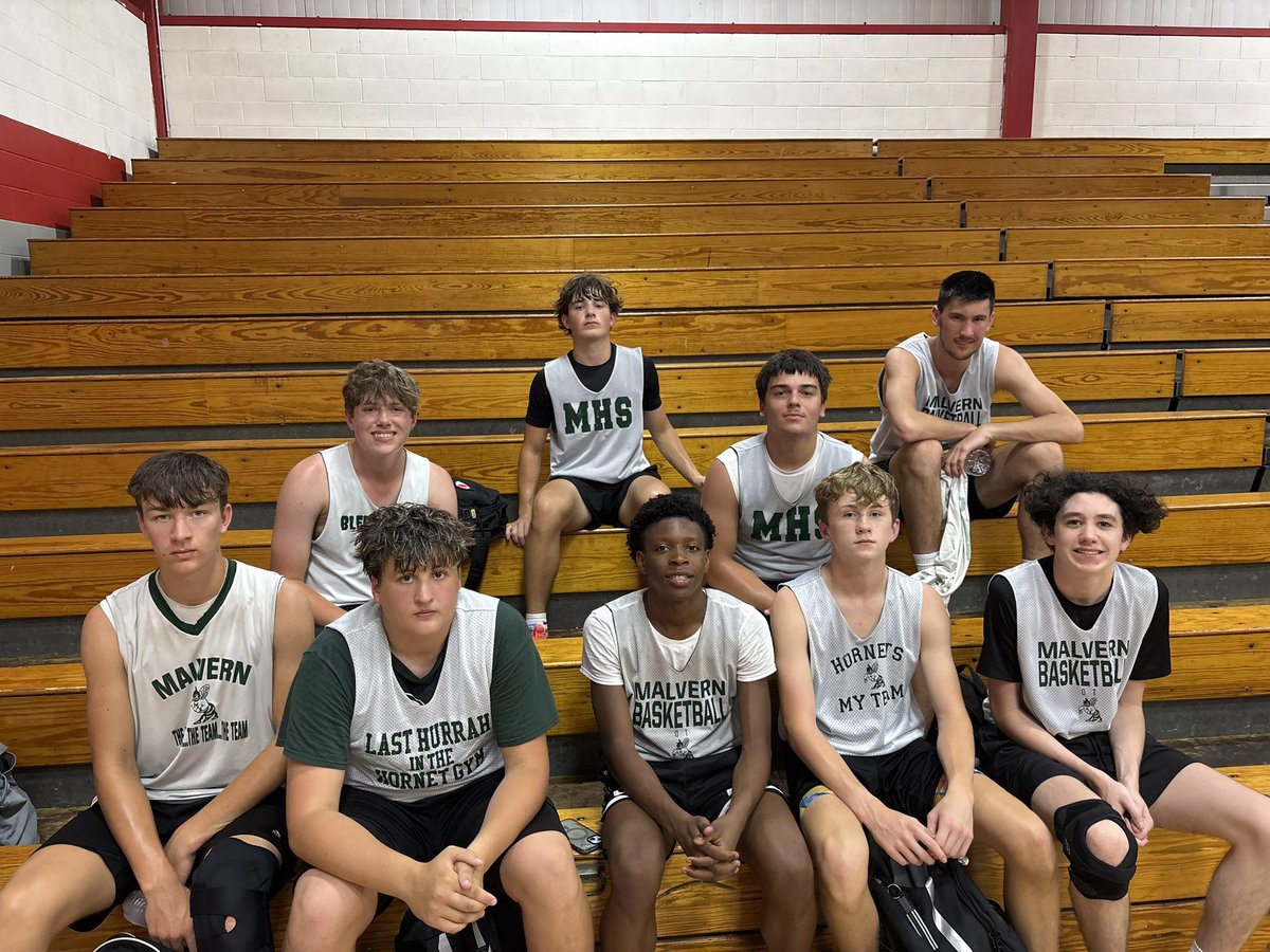 That’s a wrap for  2025 Summer basketball. After graduating our top 7 guys we def learned a lot! 🐝🏀 #MalvernBasketball