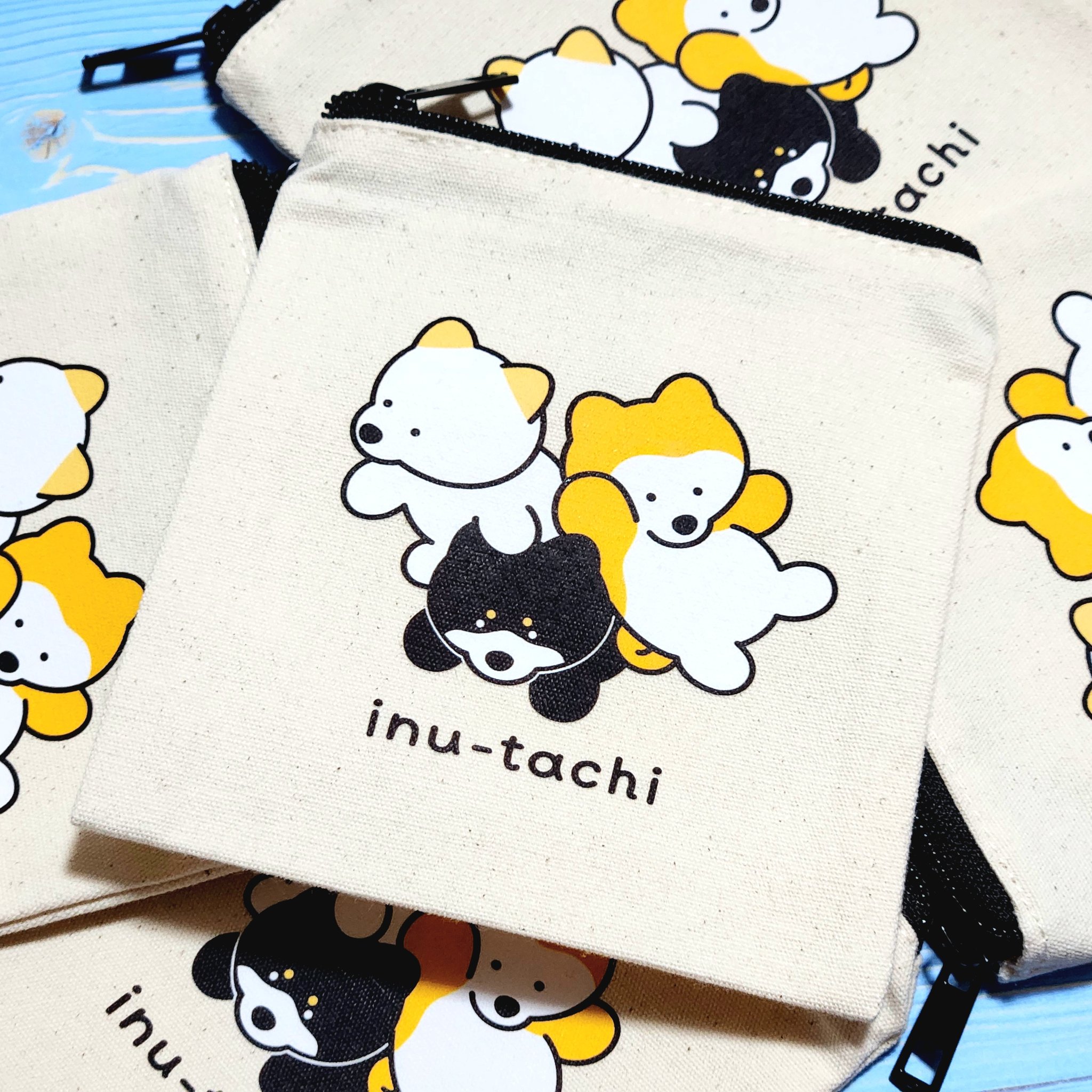 フラットポーチ♡わんこ＆にゃんこ ラミネートフラットポーチ Cath アンブレラドッグ＆キャット