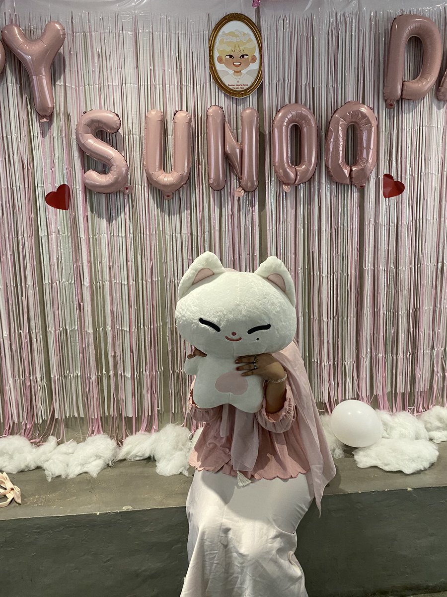 Yesterday was 10/10. I had a blast with AngelNoo 🪽💘

Thank you for the event <a href="/alwaysunsun/">pol.</a> &amp; Jakarta team^^

#AngelNo624
#SomeMoreLoveFromAngelSunoo
#선우 #Sunoo #엔하이픈 #ENHYPEN