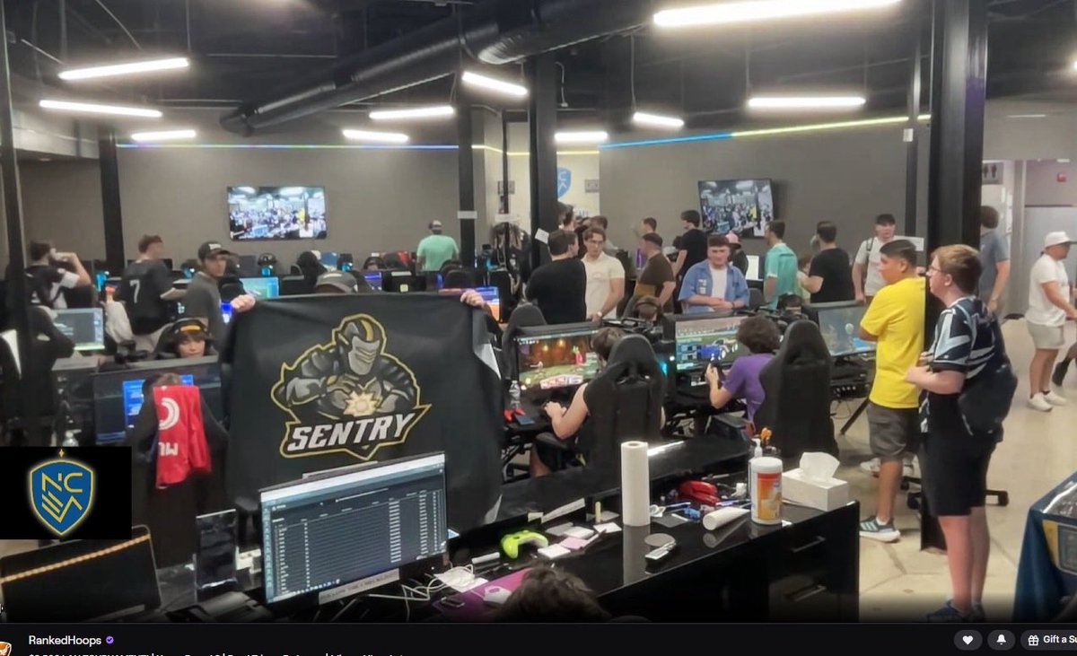 pghsentry's tweet photo. Sentry is in the building! Let's get it #ForgedInSteel #RocketLeague #RankedHoops https://t.co/CgG7HIsNAE