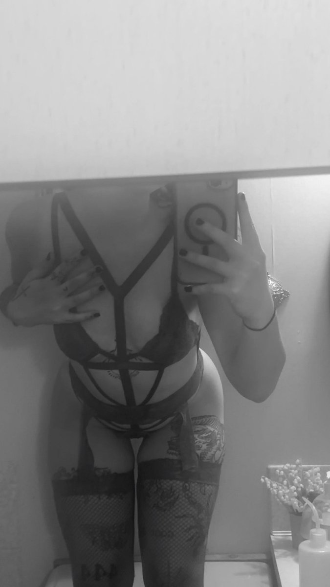 Cumslutt00's tweet photo. @usastrpromo Come have some fun with me😇💦
https://t.co/fvM7aBE8o1 https://t.co/ammK7tIPzL