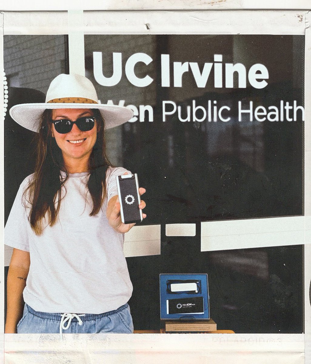 📣Public health just got a major upgrade! Say hello to Mk1D, our powerful portable sequencer💪 Real-time genomics now at <a href="/TanyaVasylyeva/">Tetyana (Tanya) Vasylyeva 🇺🇦</a> Lab in <a href="/UCIPublicHealth/">Wen Public Health</a> <a href="/UCIrvine/">UC Irvine</a> <a href="/nanopore/">Oxford Nanopore</a> #globalhealth #genomicsurveillance #genomicepidemiology