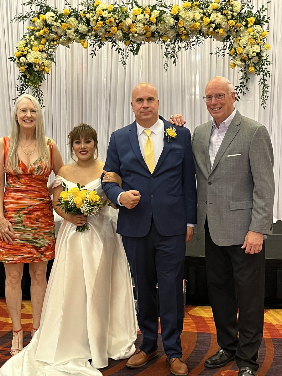 KKcards's tweet image. What a great day of celebration! First to celebrate Tom Jurich, a great friend and one of the most influential people in my life. And then to see Chris Padgett, a former colleague who earlier worked with UofL football, get married and start a new chapter in his life! Congrats!
