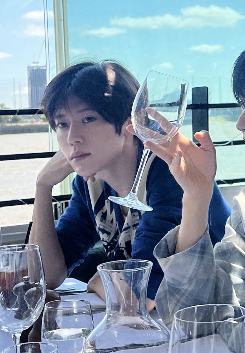 너무좋아🥺🥺🥺🥺🥺🥺🥺🥺
루키즈때같다🫰🏻💕💕💕💕아진짜좋아