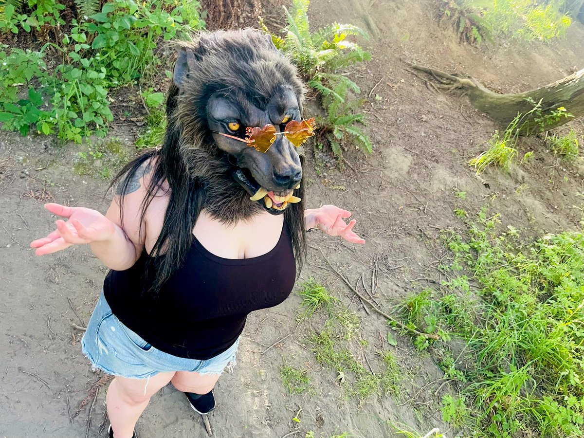 Moonshiftmnstrs's tweet photo. The fur con: “You should at least wear a zentai suit or something so you don’t ruin the magic” 

Me, an actual werewolf just partially transformed because the moon wasn’t 100% #fursuitfriday #werewolf #werewolfwednesday https://t.co/ZZG9liWf9E